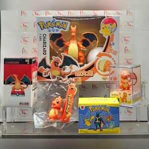 Pokemon Toys Set Charmander, Charizard